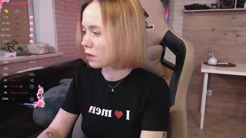 Lucy online show from 10-13-25, 09:26