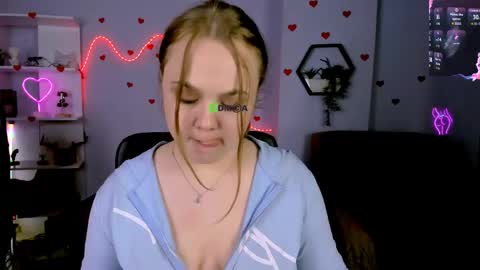 Snapshot of lucy_shy3 chatting on 05-17-26, 07:10 lucy online show from 05-17-26, 07:10