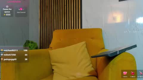 Lucy  online show from 01-29-25, 09:01