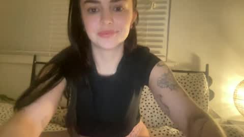 Snapshot of lucyboop chatting on 07-14-26, 12:44 Lucyloo online show from 07-14-26, 12:44