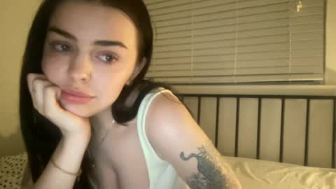 Snapshot of lucyboop chatting on 07-24-26, 11:19 Lucyloo online show from 07-24-26, 11:19