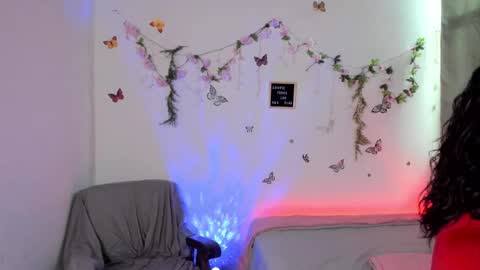 Lucy online show from 02-15-25, 06:01