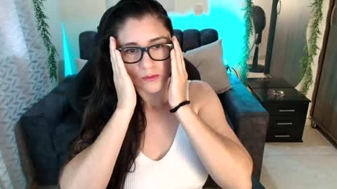 LUCY online show from 07-12-26, 02:19