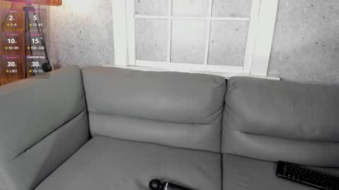 Snapshot of lucylovelyy1 chatting on 09-15-25, 12:43 Lucy online show from 09-15-25, 12:43