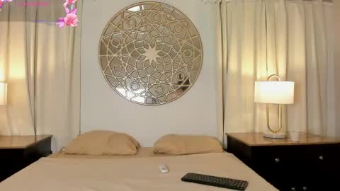 Lucy online show from 04-06-26, 04:46