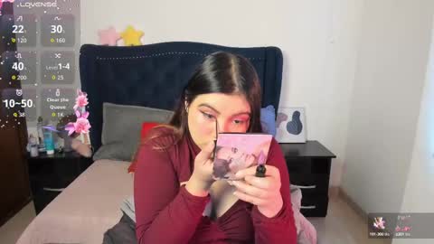 Lucy Petit online show from 09-15-25, 12:49