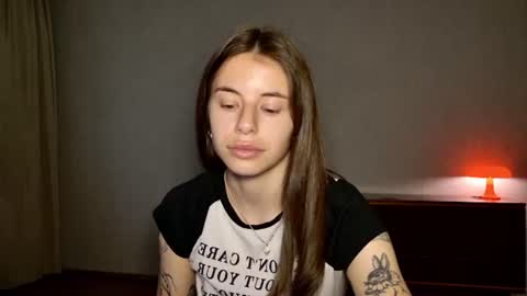 Snapshot of lucyrait chatting on 07-02-26, 10:32 Lucy online show from 07-02-26, 10:32