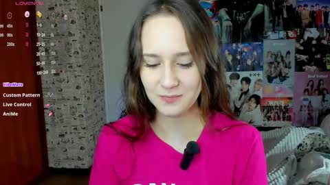 Lucy Rose online show from 10-20-25, 01:33