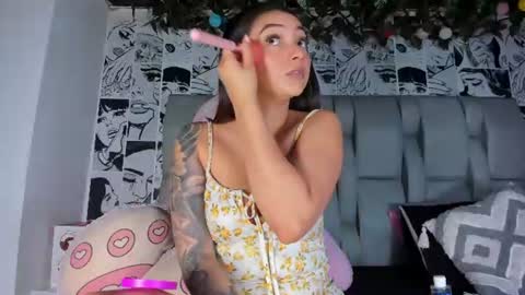 Snapshot of lucyrosse_ chatting on 07-19-26, 11:14 Lucy online show from 07-19-26, 11:14