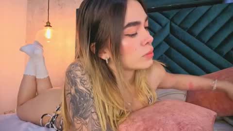 Lucy online show from 09-28-25, 03:56