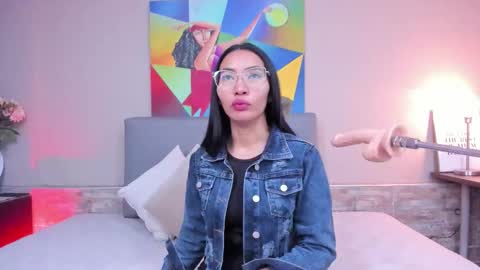 Lucy Liiu online show from 09-21-25, 02:40