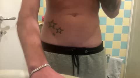 Snapshot of ludo8999814603 chatting on 10-25-25, 07:05 ludo8999814603 online show from 10-25-25, 07:05