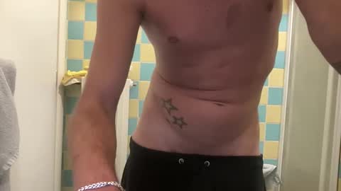 Snapshot of ludo8999814603 chatting on 10-26-25, 10:04 ludo8999814603 online show from 10-26-25, 10:04