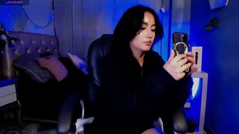 Snapshot of ludokitty chatting on 12-14-25, 03:12 LUDOVICA online show from 12-14-25, 03:12