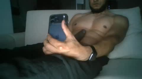 Snapshot of luhizu87871987 chatting on 07-15-26, 04:51 luhizu87871987 online show from 07-15-26, 04:51
