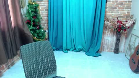 Snapshot of lui_the_fucker chatting on 01-05-25, 06:02 lui_the_fucker online show from 01-05-25, 06:02