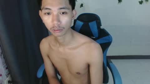 Snapshot of lui_the_fucker chatting on 11-25-25, 05:40 lui_the_fucker online show from 11-25-25, 05:40