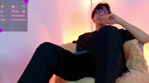 Lui online show from 03-27-26, 03:23