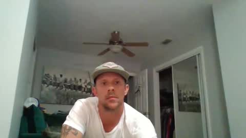 Snapshot of luiggii0904 chatting on 02-01-25, 07:05 luiggii0904 online show from 02-01-25, 07:05