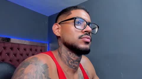 Snapshot of luigi1_ chatting on 02-27-25, 03:36 Luigi Vitale online show from 02-27-25, 03:36