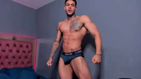 Snapshot of luigi1_ chatting on 10-16-25, 12:11 Luigi Vitale online show from 10-16-25, 12:11