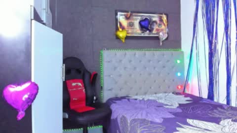 Luigi Independent model online show from 05-28-26, 12:35