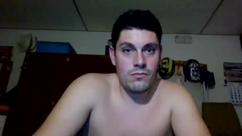 Snapshot of luis2423 chatting on 10-13-25, 05:13 A slave to the mistress.. un esclavo para las amas dominantes. online show from 10-13-25, 05:13