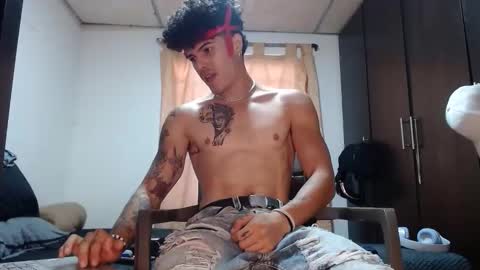 Snapshot of luis_as chatting on 02-16-26, 12:45 Luis AS online show from 02-16-26, 12:45