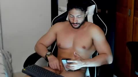 Snapshot of luis_baptista chatting on 12-21-24, 08:50 luis_baptista online show from 12-21-24, 08:50