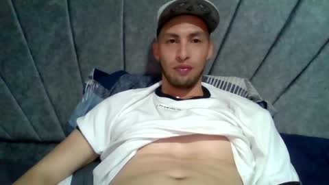 Snapshot of luis_vergon__ chatting on 08-01-26, 04:12 luis_vergon__ online show from 08-01-26, 04:12