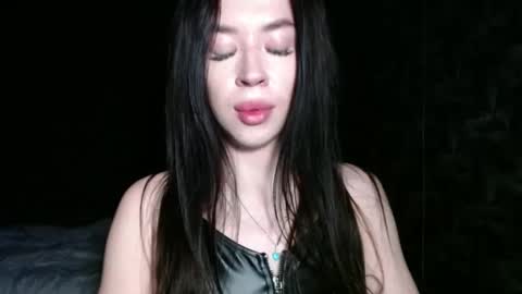 luisa lovedom online show from 05-16-26, 12:07