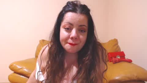Snapshot of luisahornydoll chatting on 01-19-25, 11:43 Cassie online show from 01-19-25, 11:43