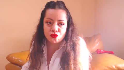 Snapshot of luisahornydoll chatting on 01-23-25, 10:01 Cassie online show from 01-23-25, 10:01