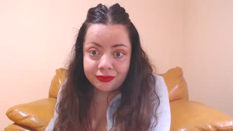 Snapshot of luisahornydoll chatting on 02-05-25, 01:00 Cassie online show from 02-05-25, 01:00