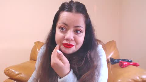Snapshot of luisahornydoll chatting on 02-09-25, 02:40 Cassie online show from 02-09-25, 02:40