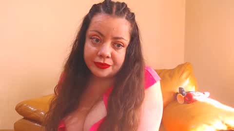 Snapshot of luisahornydoll chatting on 02-21-25, 12:17 Cassie online show from 02-21-25, 12:17
