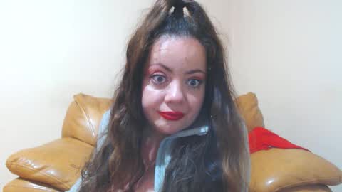Snapshot of luisahornydoll chatting on 05-15-26, 12:39 Cassie online show from 05-15-26, 12:39