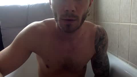Snapshot of luisbadx chatting on 07-05-26, 09:27 Luis Badx online show from 07-05-26, 09:27