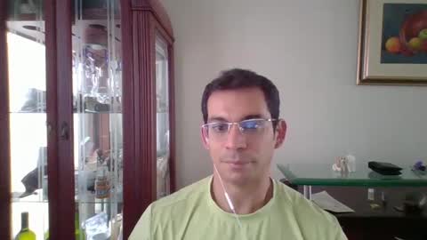 Luis online show from 09-10-25, 03:56