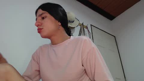 Luisita online show from 03-09-26, 03:43