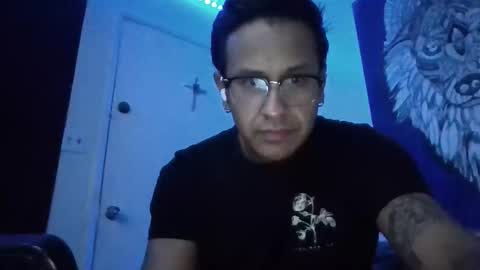 Snapshot of luisjg24hrs chatting on 05-05-26, 10:45 luisjg24hrs online show from 05-05-26, 10:45