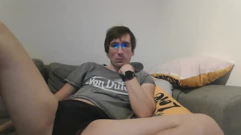 Snapshot of luismcawesome chatting on 12-03-25, 10:19 Luis online show from 12-03-25, 10:19