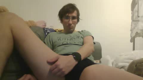 Snapshot of luismcawesome chatting on 12-16-25, 10:37 Luis online show from 12-16-25, 10:37