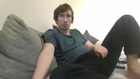 Snapshot of luismcawesome chatting on 01-05-26, 10:46 Luis online show from 01-05-26, 10:46