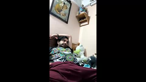 Snapshot of luismiastarot chatting on 05-19-26, 04:19 luismiastarot online show from 05-19-26, 04:19