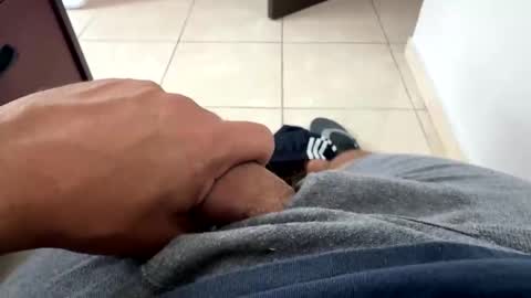 Snapshot of luiso29 chatting on 09-19-25, 05:46 luiso29 online show from 09-19-25, 05:46