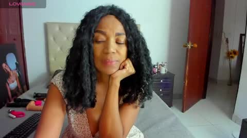 Snapshot of luissa_s1 chatting on 05-03-26, 11:49 Luissa online show from 05-03-26, 11:49