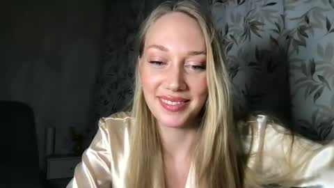 luiva13 online show from 02-03-25, 05:03