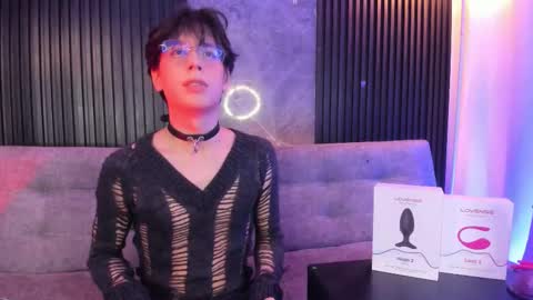 Snapshot of luixdust1 chatting on 11-04-25, 05:28 luixdust1 online show from 11-04-25, 05:28