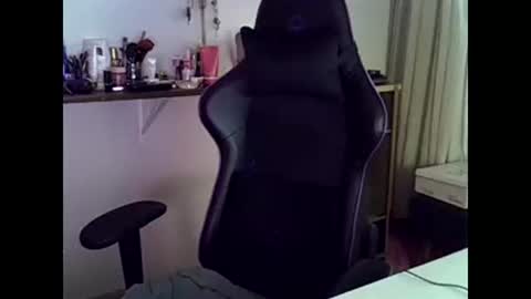 luizacandy online show from 12-18-24, 01:56